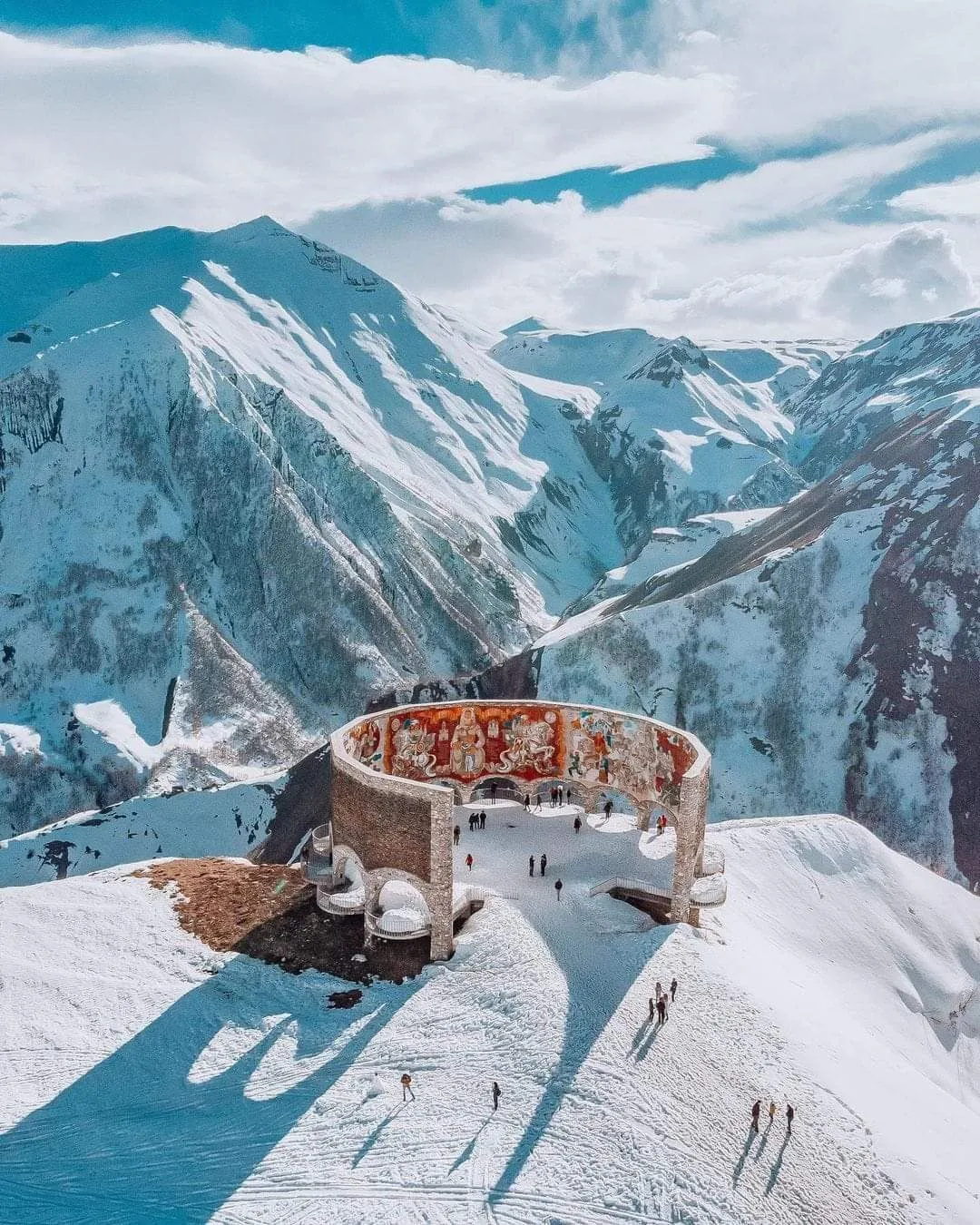 295106e5d3f6a542690884de37d7f3da 1 1